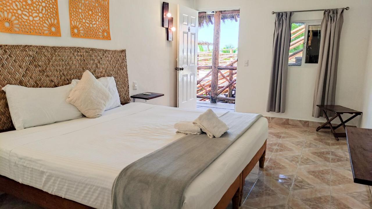 Blatha Tropical Rooms Holbox Exteriör bild