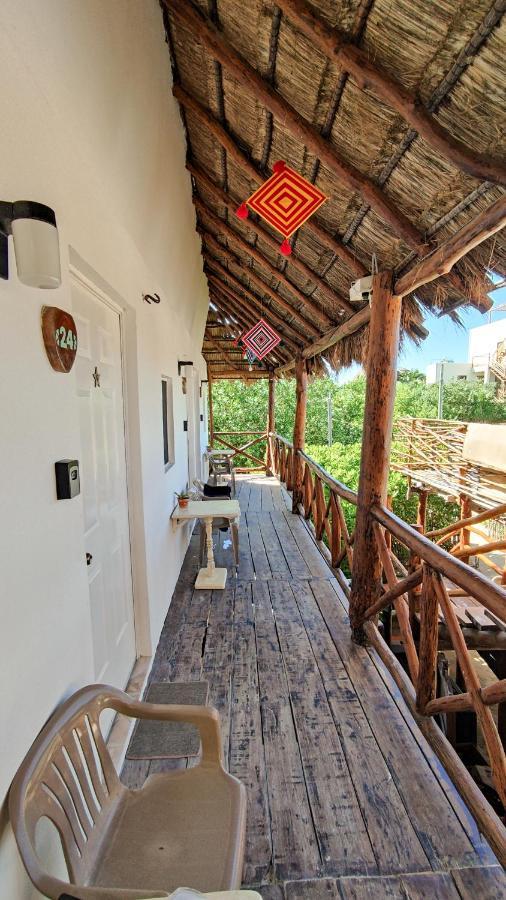 Blatha Tropical Rooms Holbox Exteriör bild