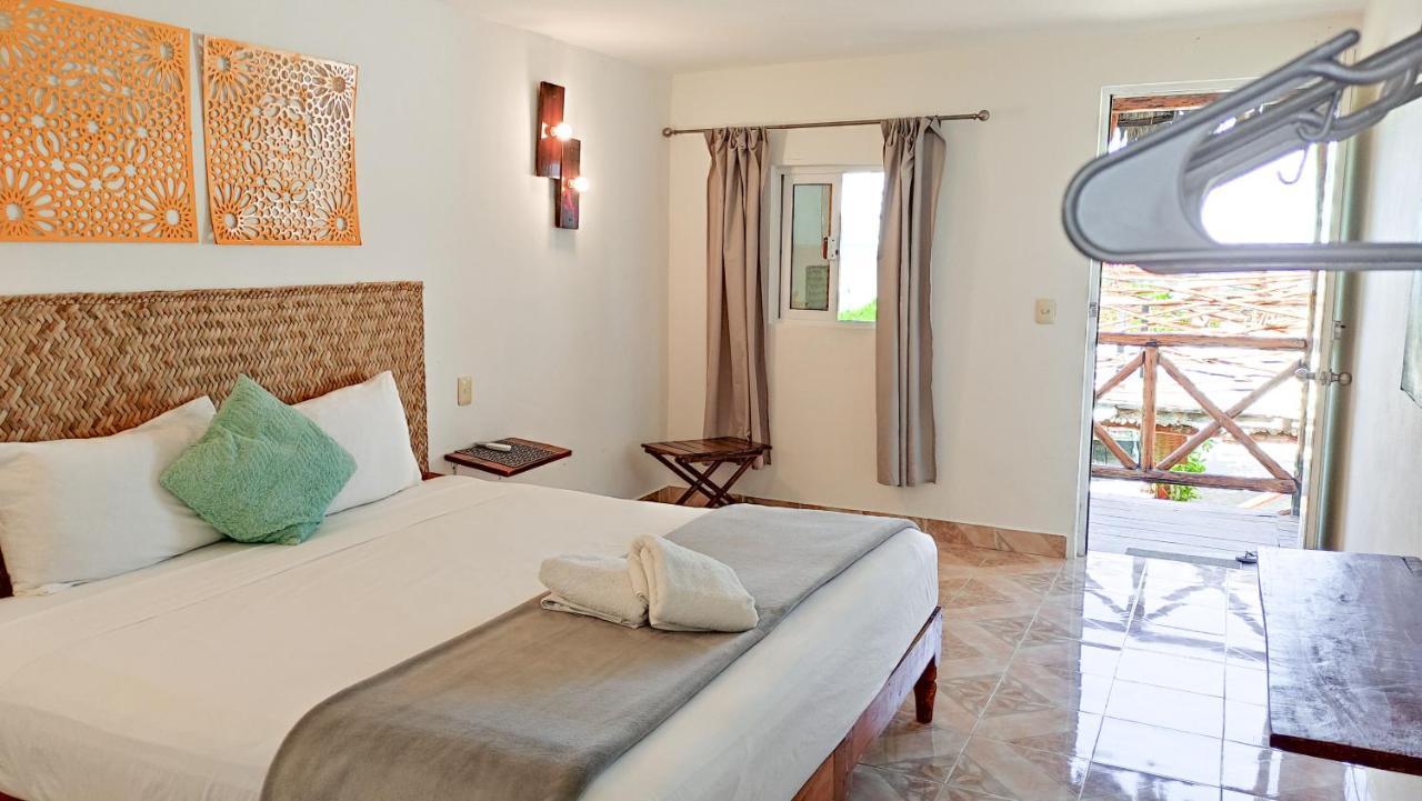 Blatha Tropical Rooms Holbox Exteriör bild